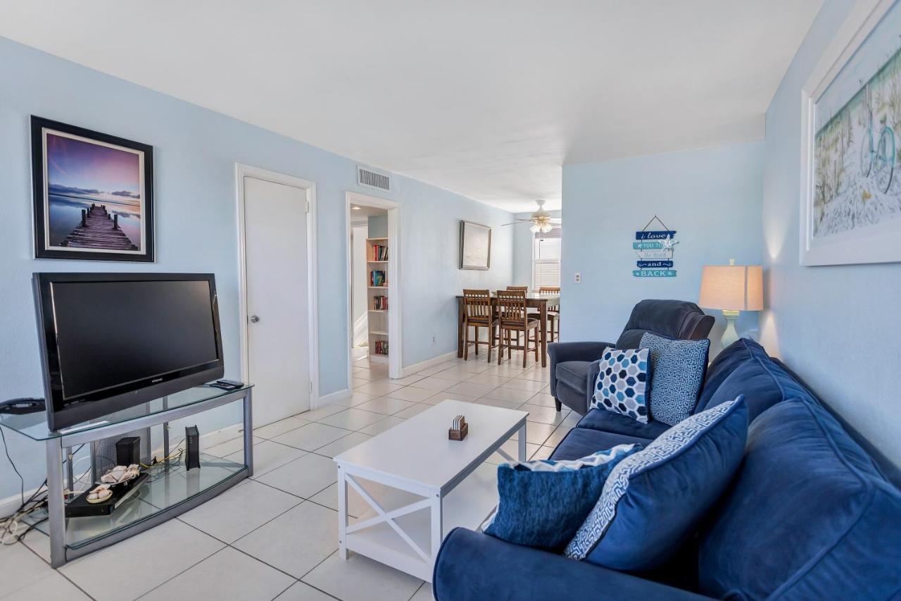 Gulf Winds Resort By Travel Resort Services St. Pete Beach Buitenkant foto