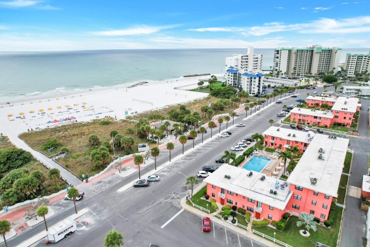 Gulf Winds Resort By Travel Resort Services St. Pete Beach Buitenkant foto