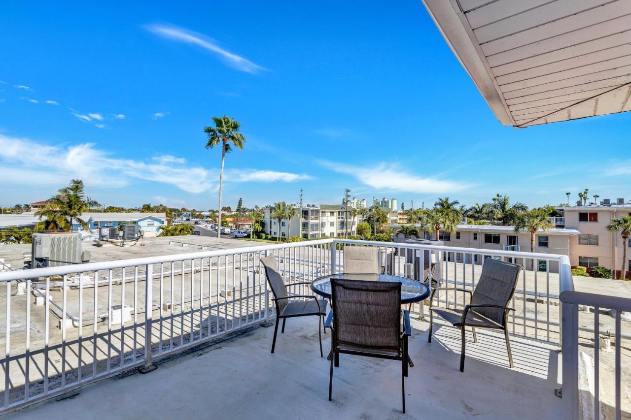 Gulf Winds Resort By Travel Resort Services St. Pete Beach Buitenkant foto