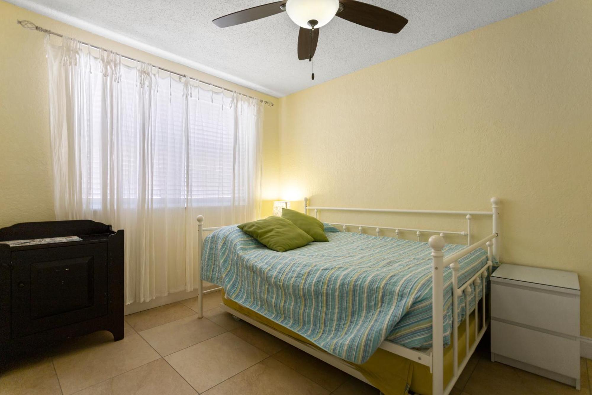 Gulf Winds Resort By Travel Resort Services St. Pete Beach Buitenkant foto